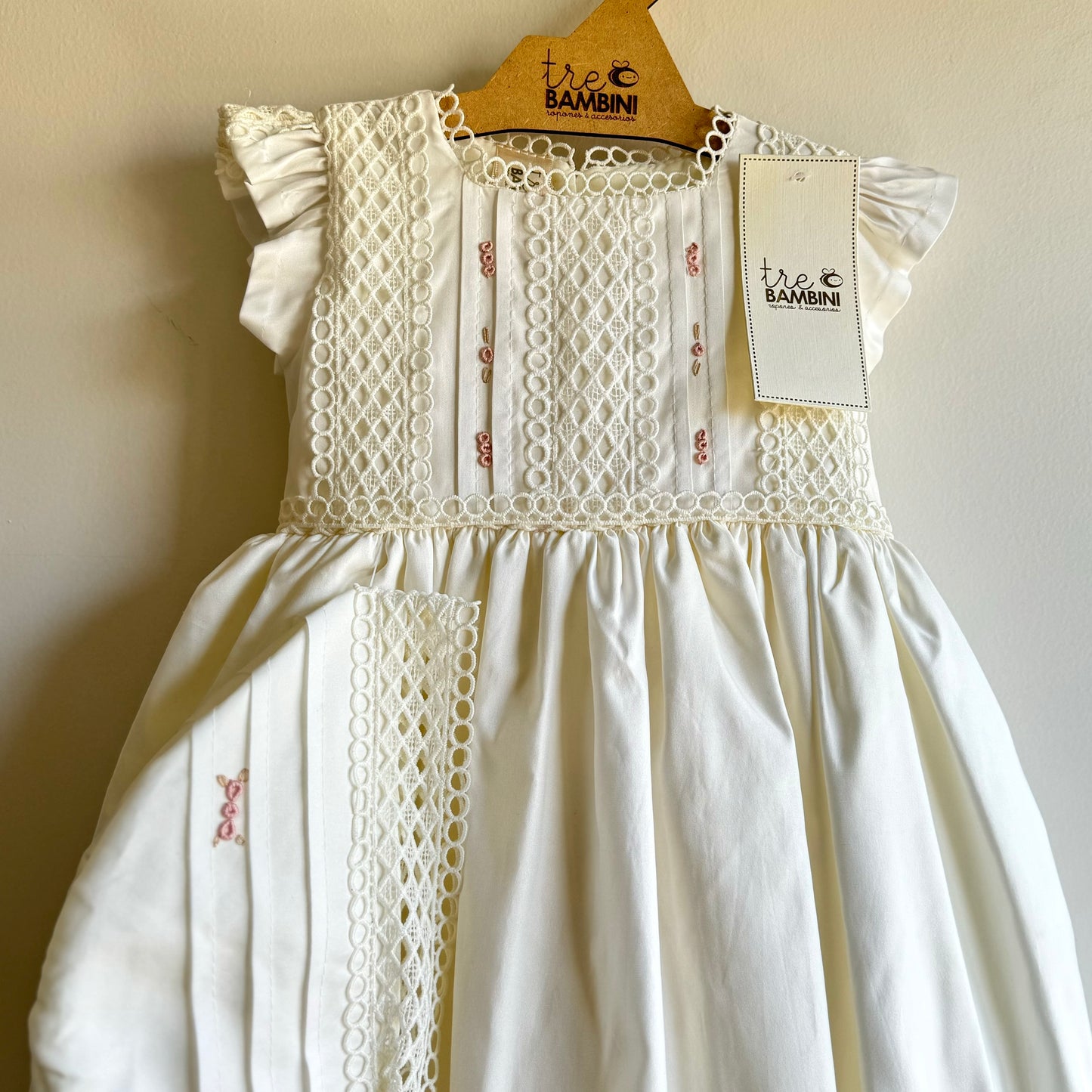 Ropón de bautizo para niña - Modelo Varenna