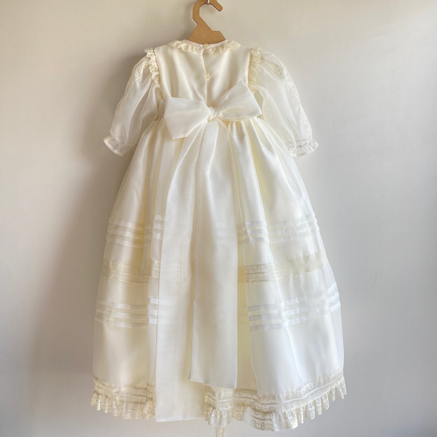 Ropón de bautizo para niña - Modelo Palmarola