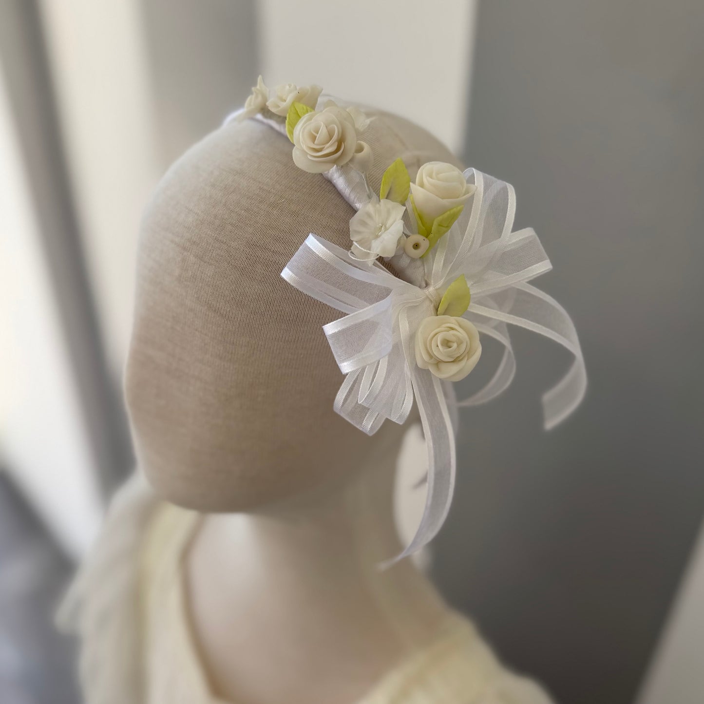 Diadema de flores COR125