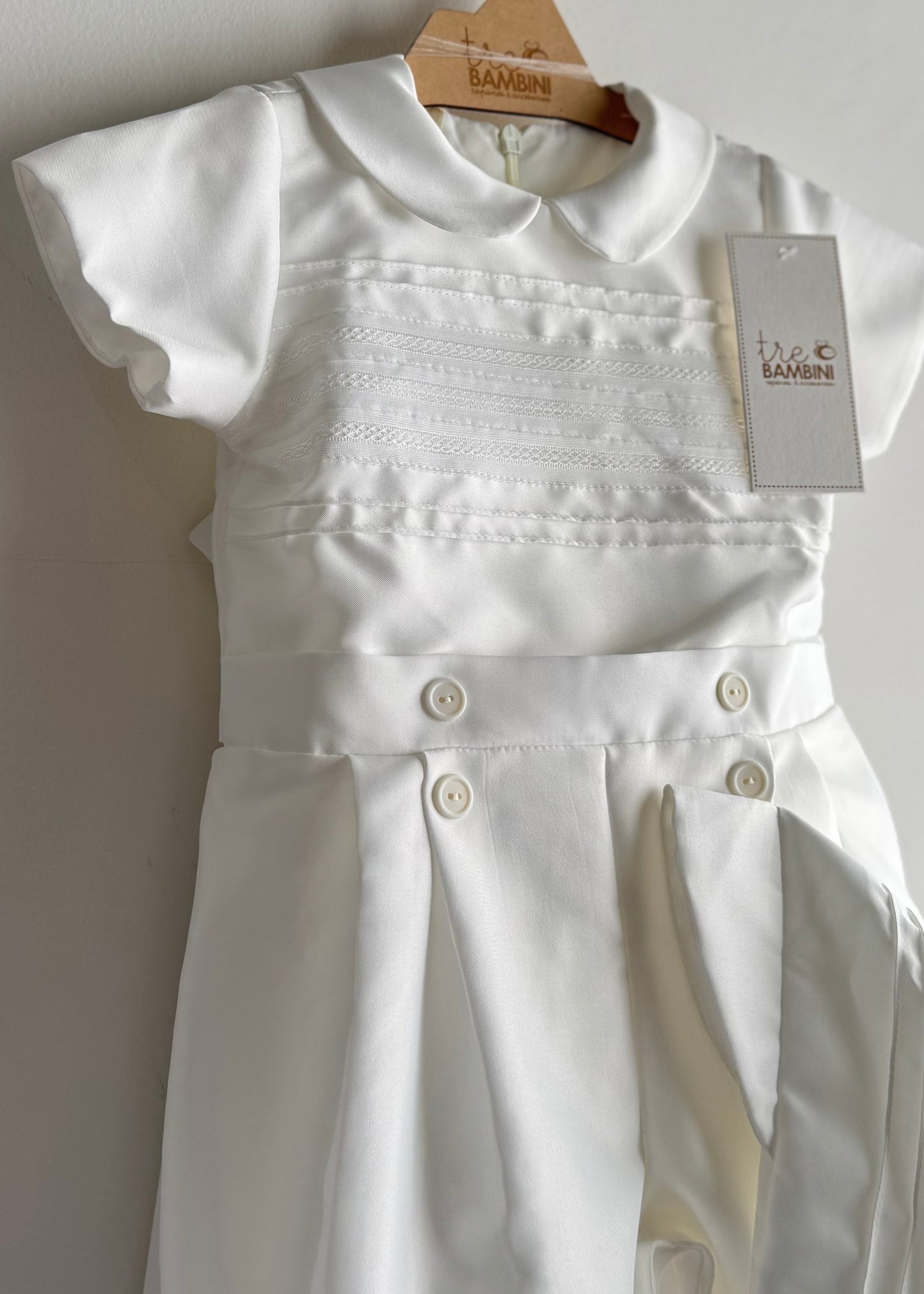 Traje de bautizo para niño marca Tre Bambini - Modelo Amalfi manga corta