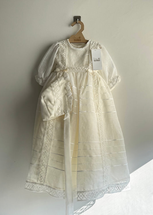 Ropón de bautizo para niña marca Tre Bambini - Modelo Florencia