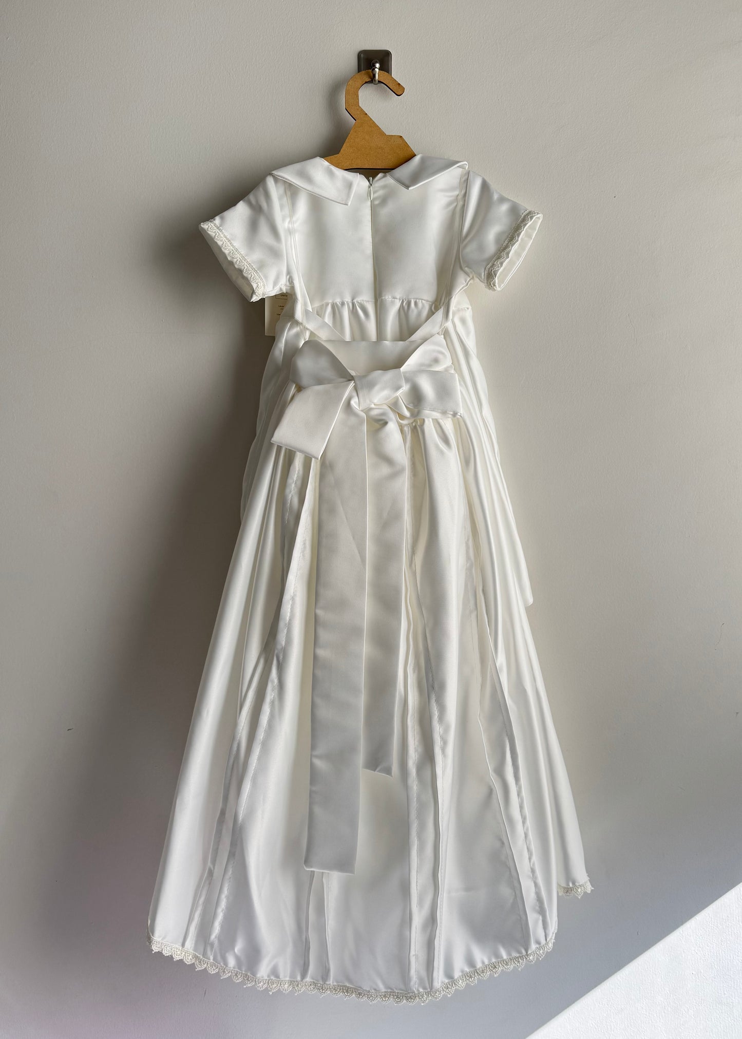 Traje de bautizo para niño marca Tre Bambini - Modelo Roma manga corta