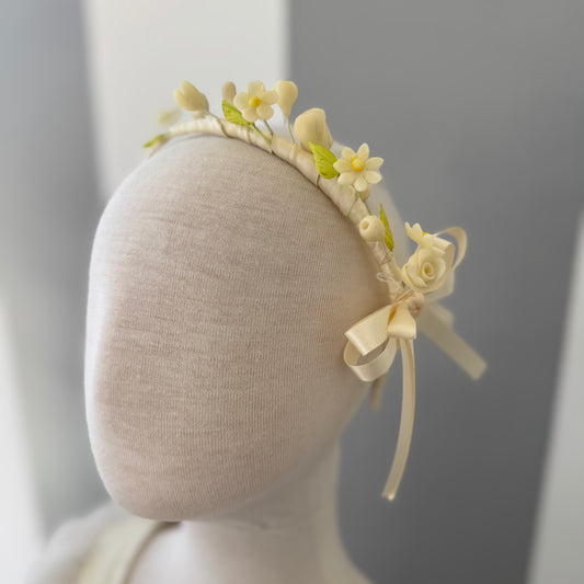 Diadema de flores COR124