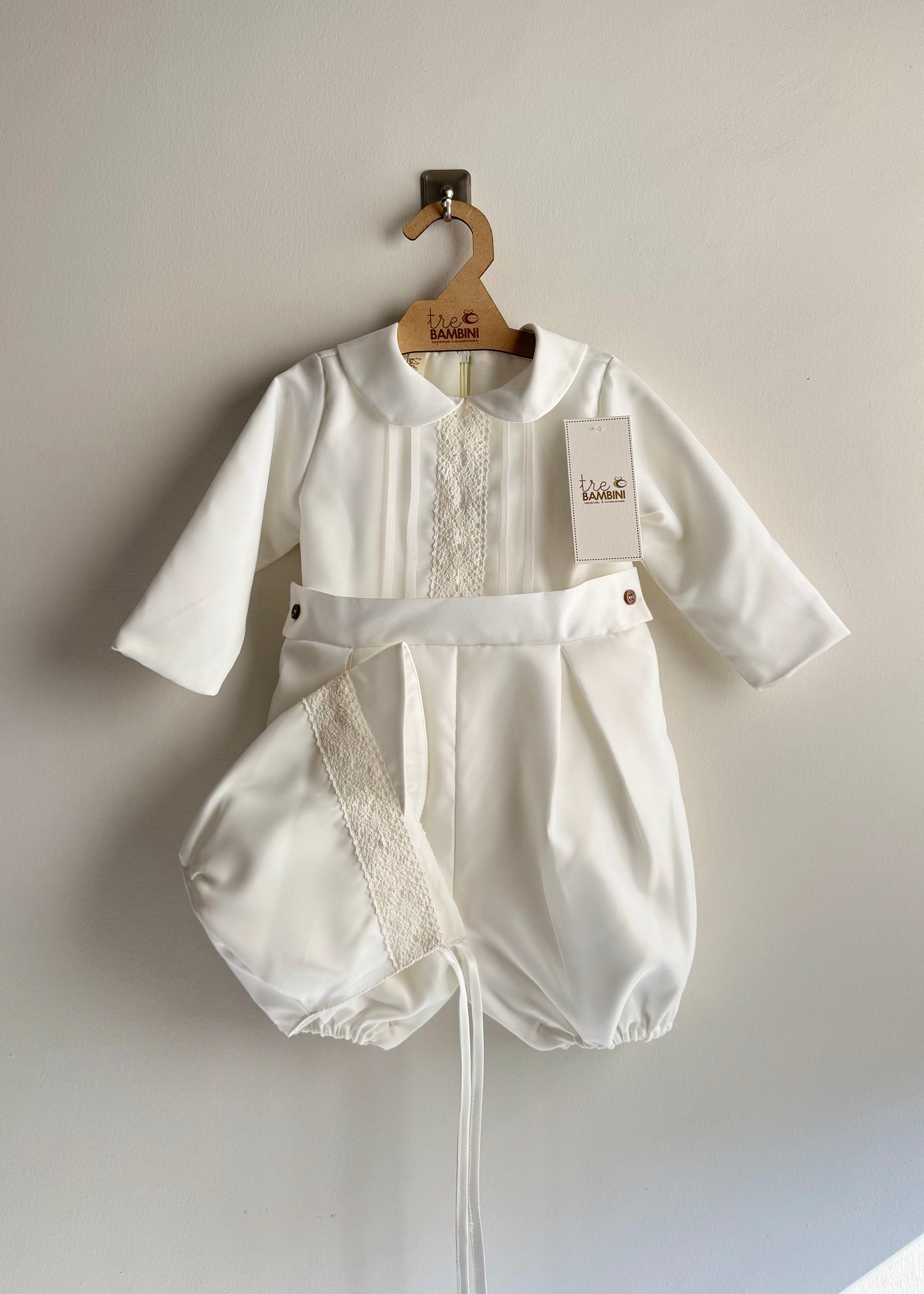 Traje de bautizo para niño marca Tre Bambini - Modelo Toscana Perla manga larga
