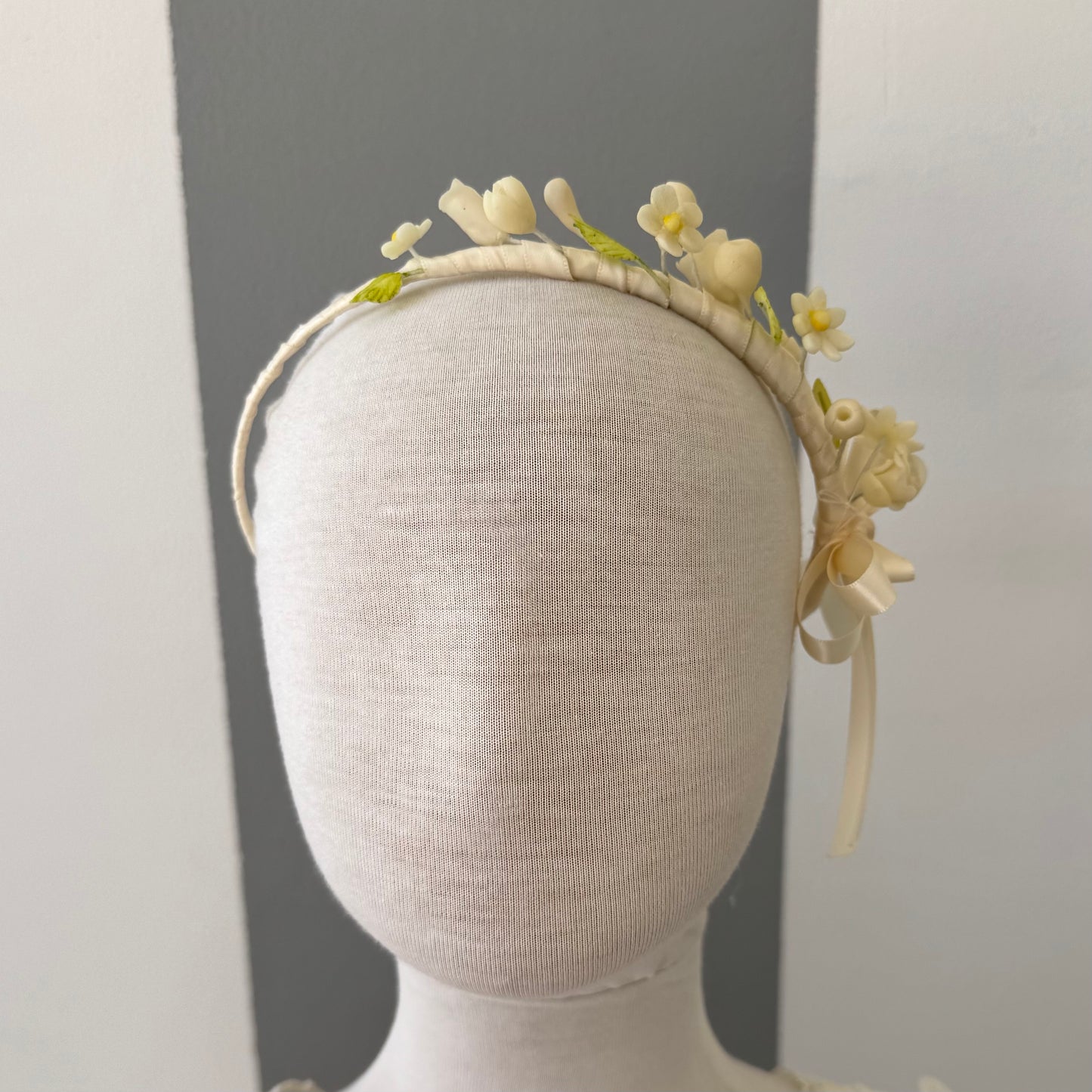 Diadema de flores COR124