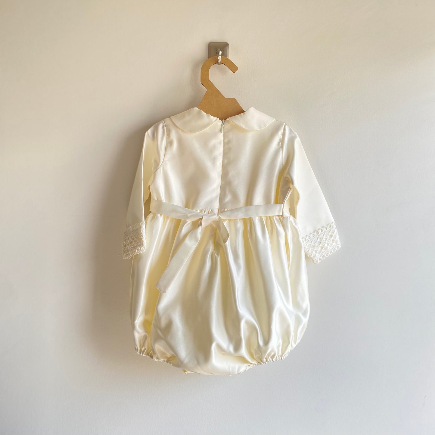 Traje de bautizo para niño - Modelo Varenna manga larga
