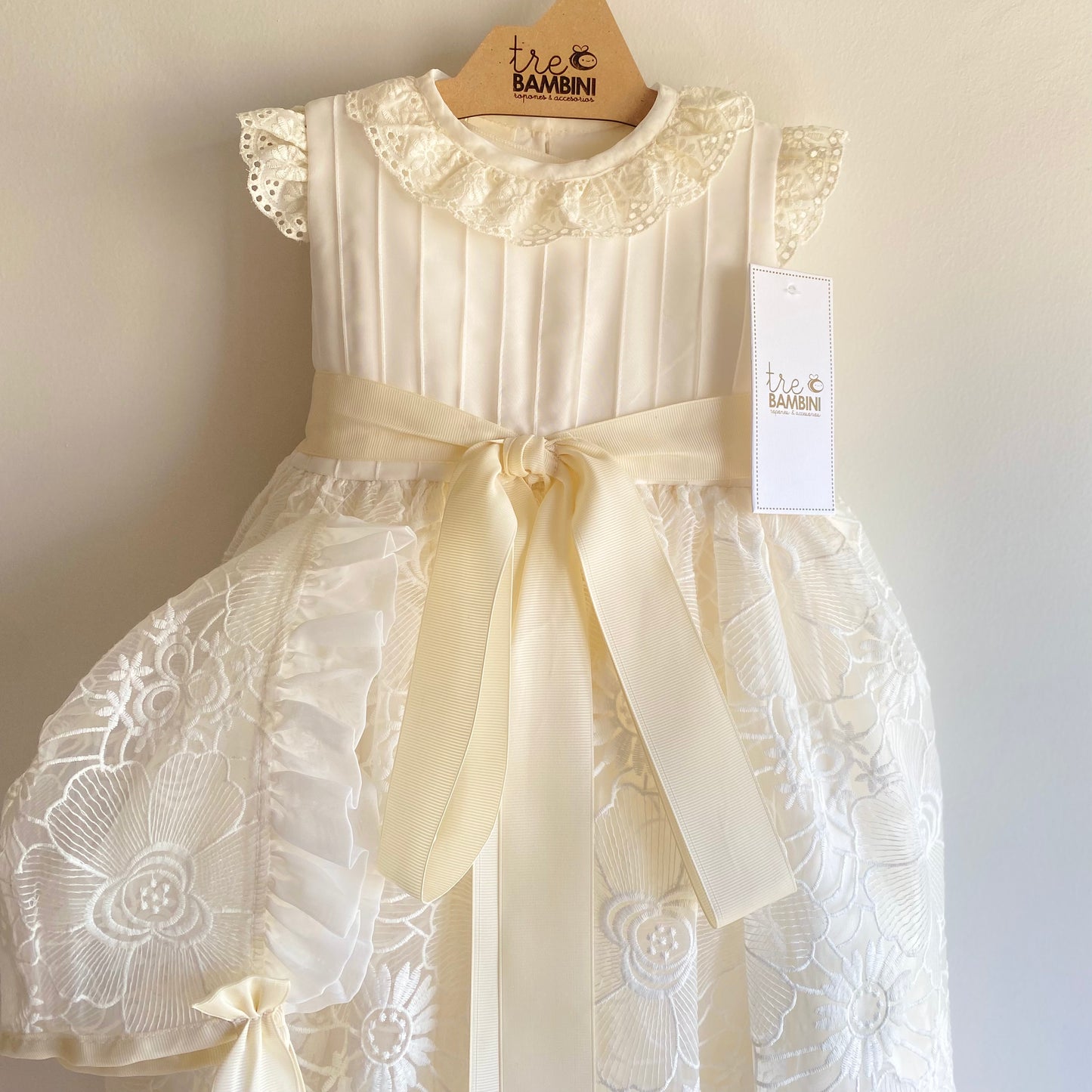 Ropón de bautizo para niña - Modelo Campania